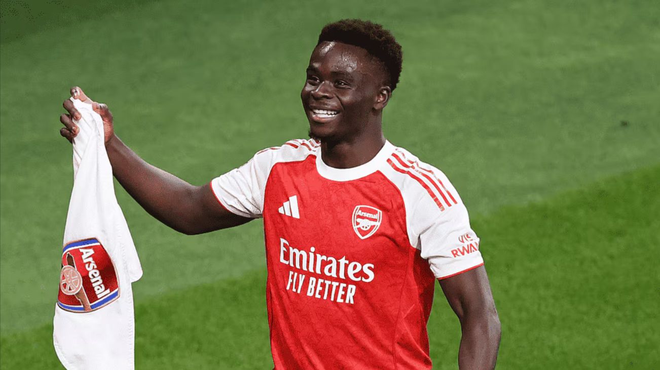 Ou rater Crystal Palace ? Saka n'est pas vu sur les photos d'entraînement d'avant-match d'Arsenal, ce qui inquiète les fans