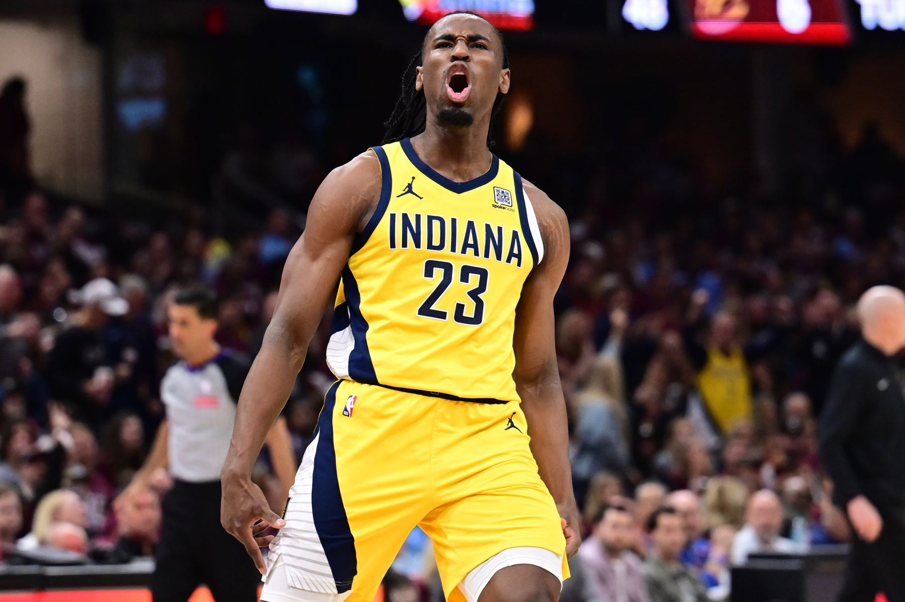 Nesmith a réussi 3 des 4 tirs à trois points au deuxième quart et a marqué 11 points, aidant les Pacers à réduire la différence de points.