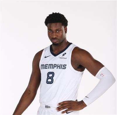 Vous avez perdu la tête ? Jaren Jackson Jr. a commis 4 fautes en 13 minutes de la mi-temps, avec un plus-moins de -26