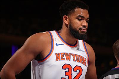 Pleine puissance de feu ! Trois Knicks ont marqué à deux chiffres à la mi-temps et ont marqué 42 points au deuxième quart-temps