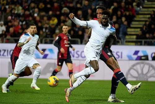 Cagliari contre Latium