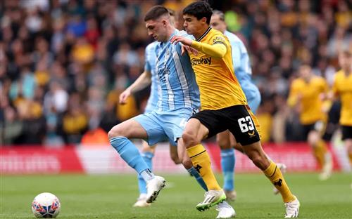 Loups contre Coventry City
