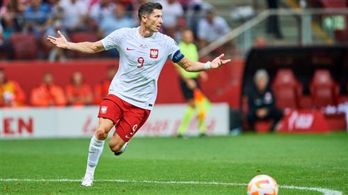 Finlande contre Pologne