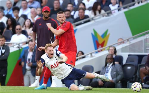 Tottenham Hotspur contre Bayern Munich