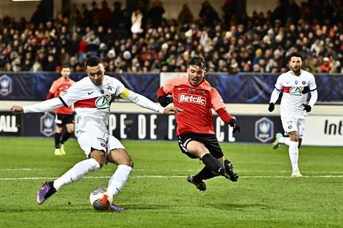 Carnaval contre Paris Saint-Germain